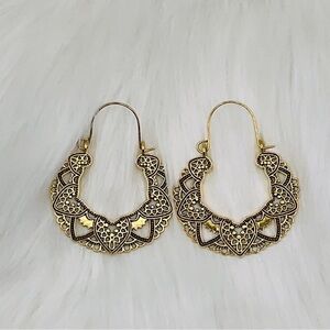 Boho Earrings CHIC Gold Tone Flower Intricate Metal India Design Medallion 2”